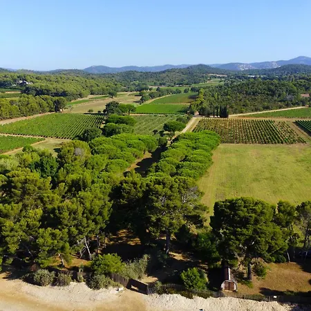 Blanche Pour 8 Personnes Avec Piscine Privee A La Londes-les-maures Villa *