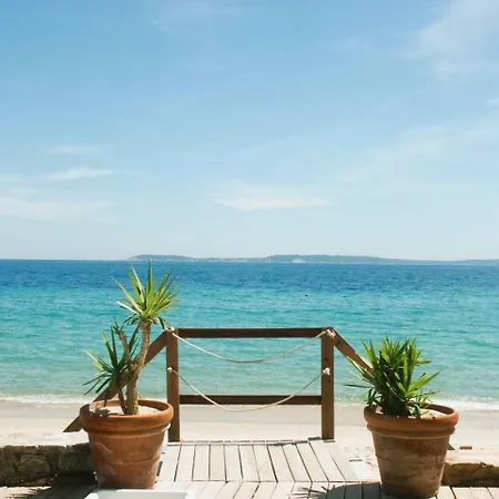 Blanche Pour 8 Personnes Avec Piscine Privee A La Londes-les-maures * La Londe-les-Maures